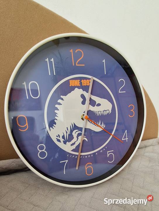 zegar ścienny Jurassic World dinozaury sprzedam