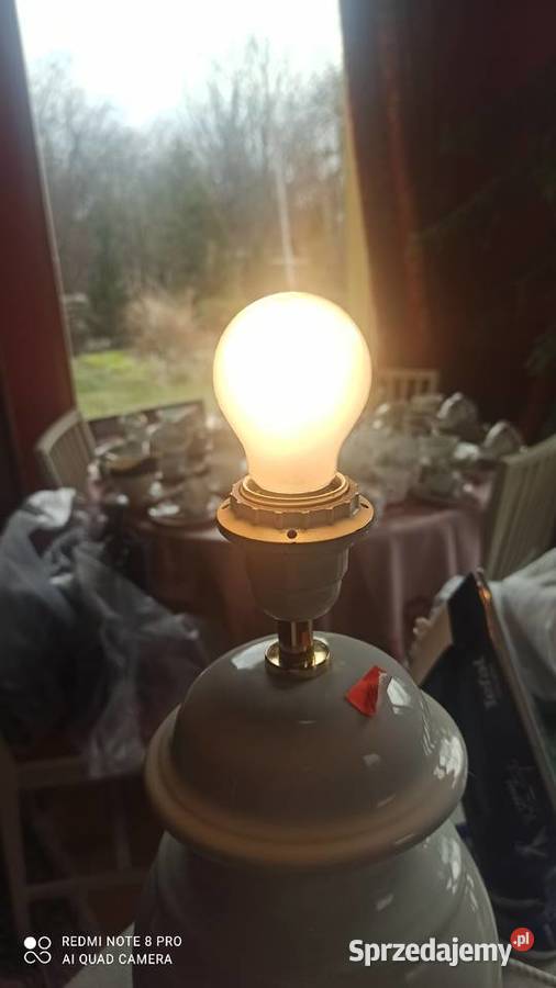 Lampa z białej porcelany Dekor to różyczki z Gdańsk