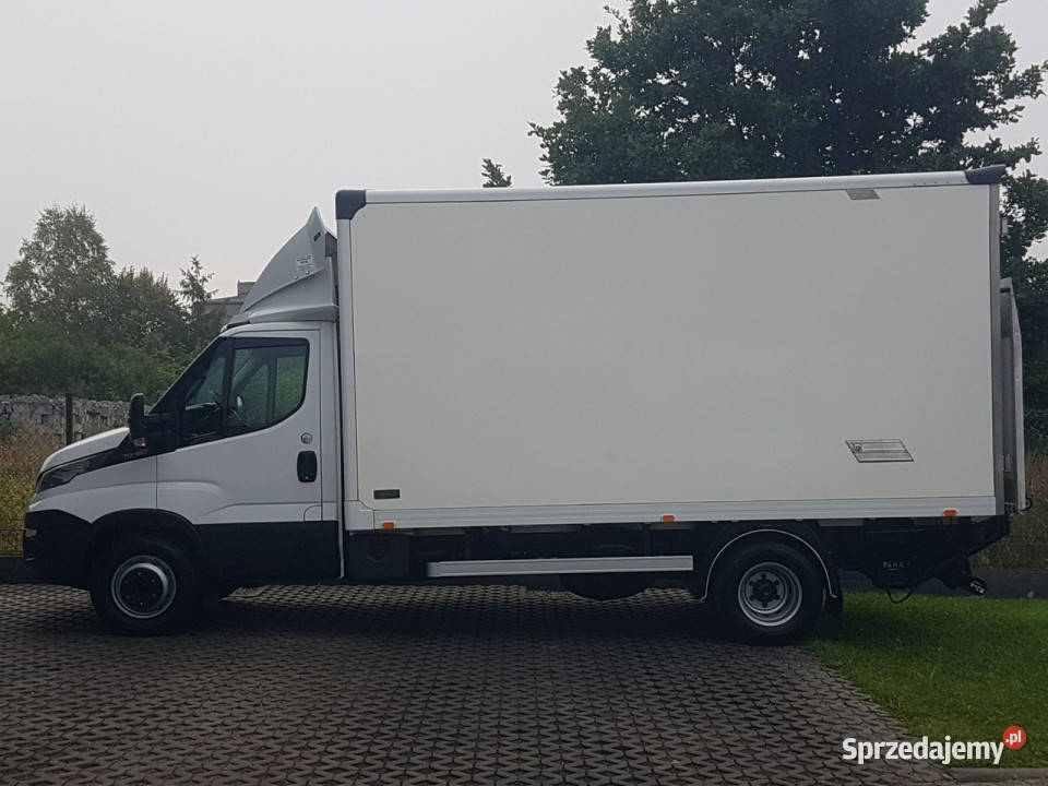 Iveco Daily 70C18 V H WINDA 8EP KONTENER nieuszkodzony Poręba