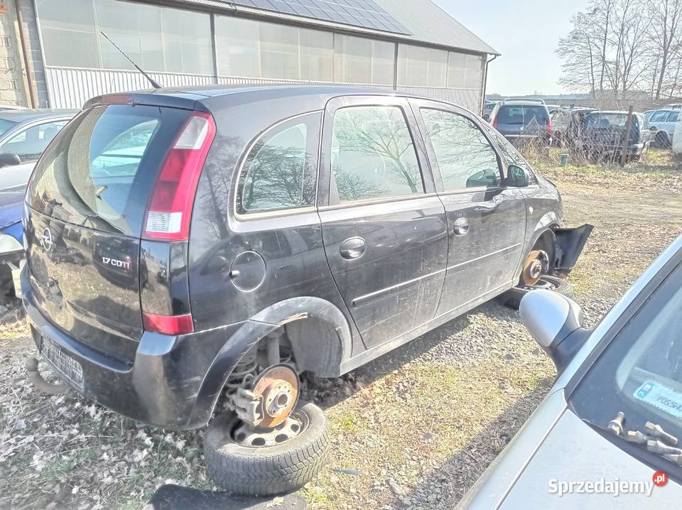 Opel Meriva 17 CDTI 74 kW 2006 r dawca części Rok produkcji 2006 Samochody na części sprzedam