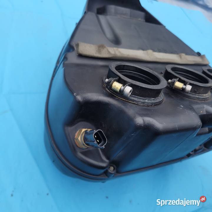 Yamaha R1 RN09 0203 airbox wlot powietrza Nowy Tomyśl