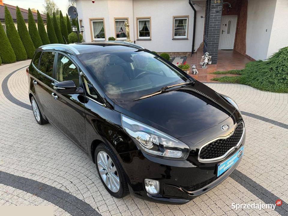 Kia Carens 17 CRDi L 7os 136 2015r czarny Krotoszyn