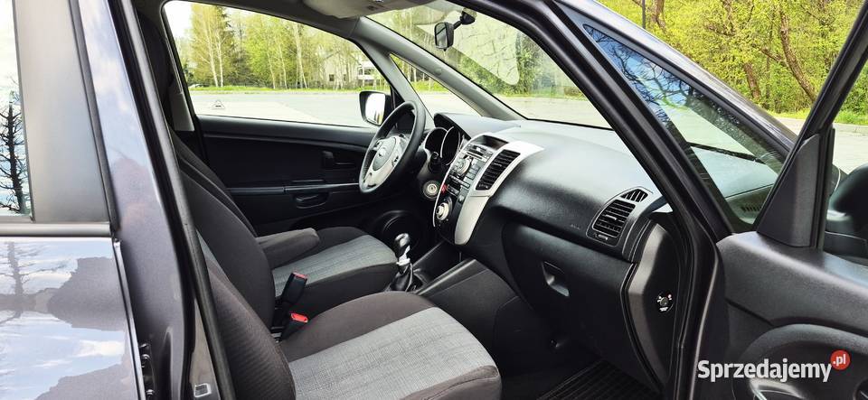 KIA VENGA 2014 1 WŁ MPI BENZYNA KRAJOWA lakier metallic małopolskie Tarnów sprzedam