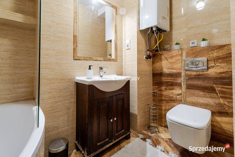 Sprzedam mieszkanie 485m2 3 pokoje Wieliczka