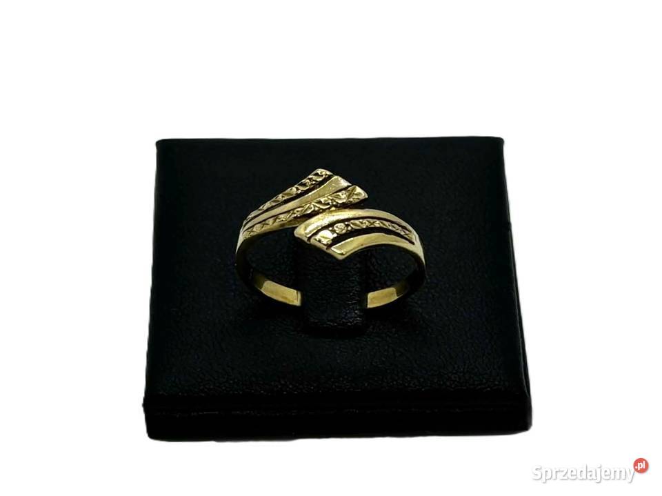 Złoty Pierścionek pr 333 231g R23 warmińsko-mazurskie