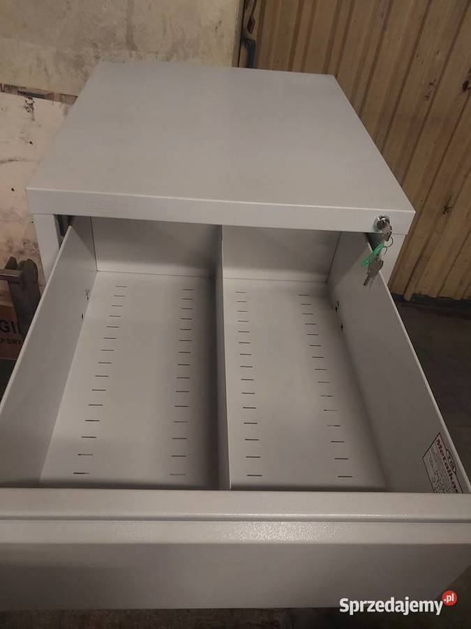 Szafa skrzynia sejf METALKAS 63cm