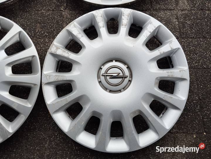 Kołpak Opel 14 132852PE sztukę Corsa Kamieniec sprzedam