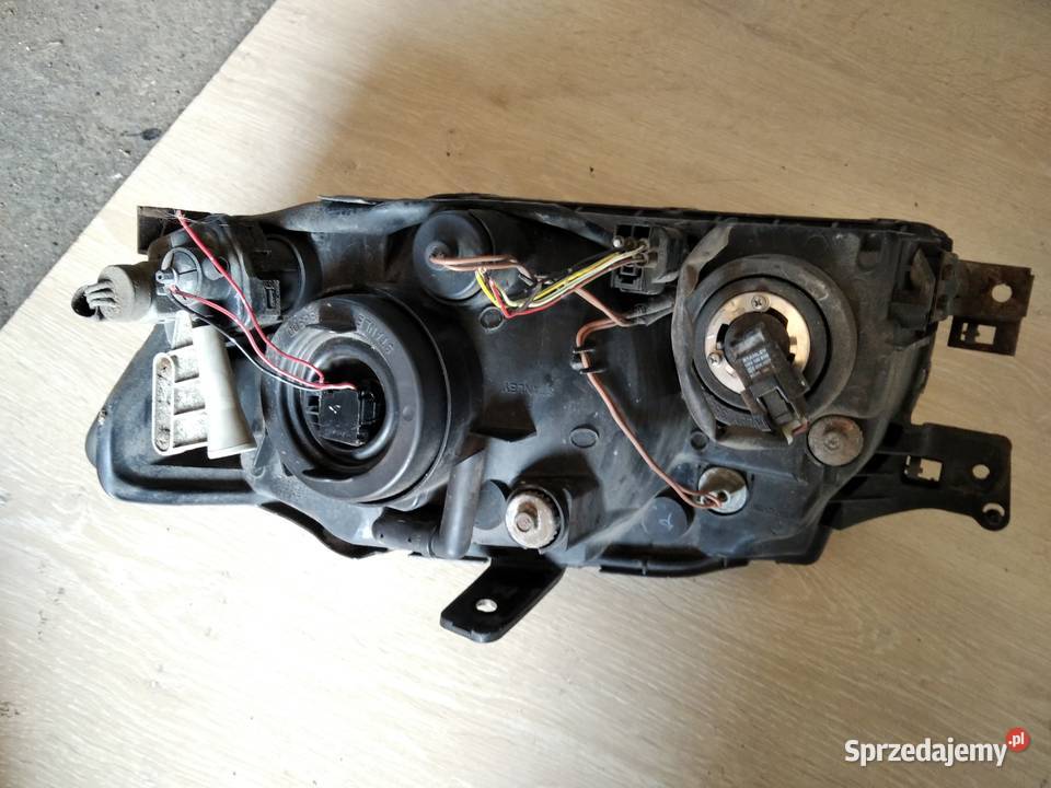 Lampa przód lewa prawa Mitsubishi space runner Krośniewice