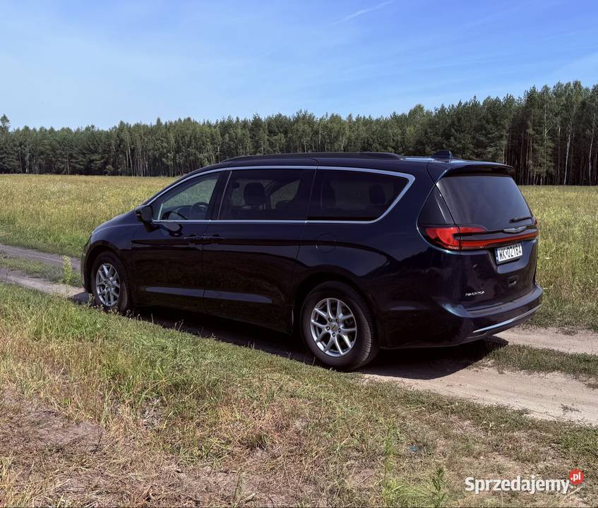 Chrysler Pacifica Touring 2022 36 V6 8 osób bluetooth