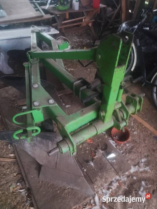 Pług 3 skibowy BOMET Stanisławów