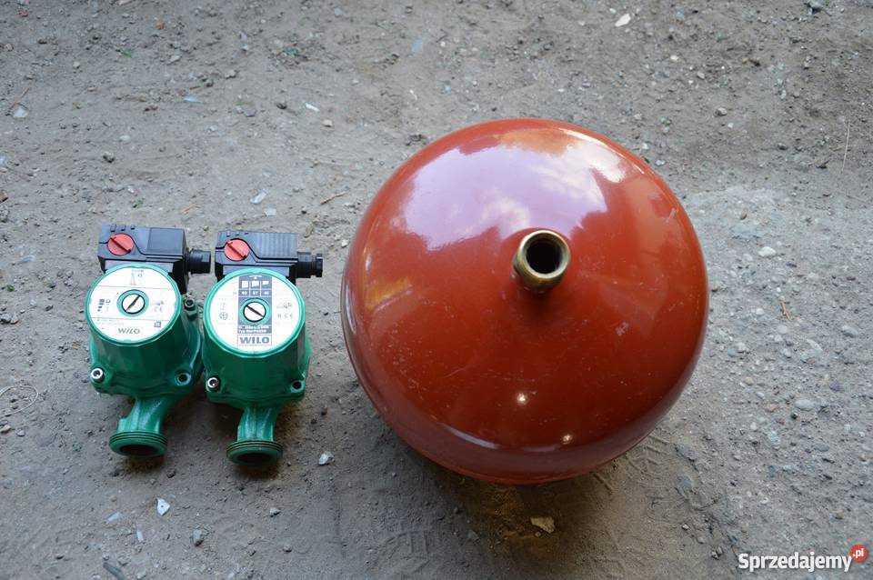 piec co kompletny 100 sprawny Kobyłka