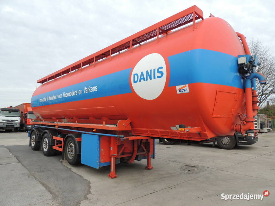 Naczepa komorowa do paszy mazowieckie