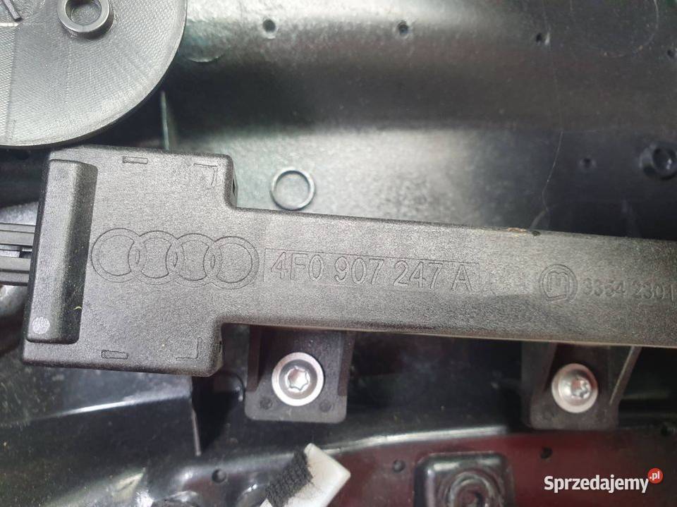 BOCZEK PRAWY TYŁ AUDI Q7 4L 4L0867306A Motoryzacja Lipno