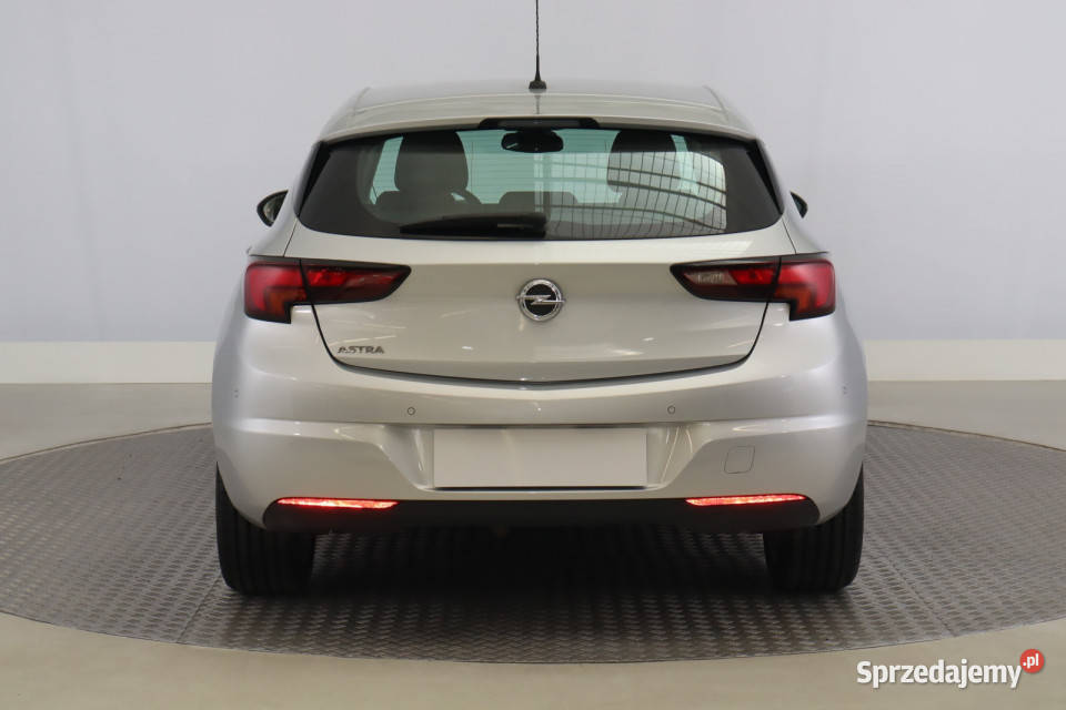 Opel Astra 14 T system Start-Stop sprzedam