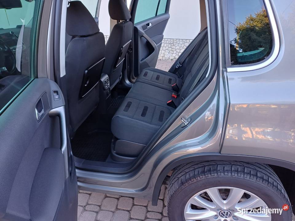 VW Tiguan 14Tsi 150 4x4 Panorama Xenon Stan 180000km Słomniki