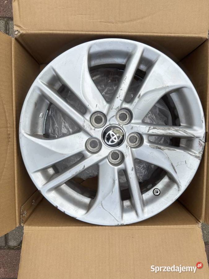 15 calowe felgi aluminiowe Toyota 5x100 ET45 Wrocław