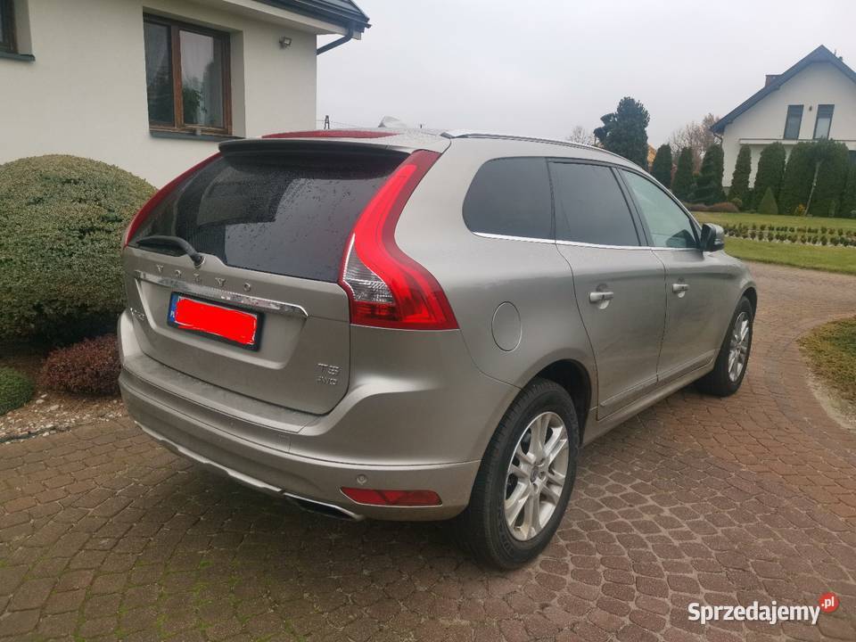 Volvo Xc60 LPG prywatny właściciel Rok produkcji 2015 Albigowa