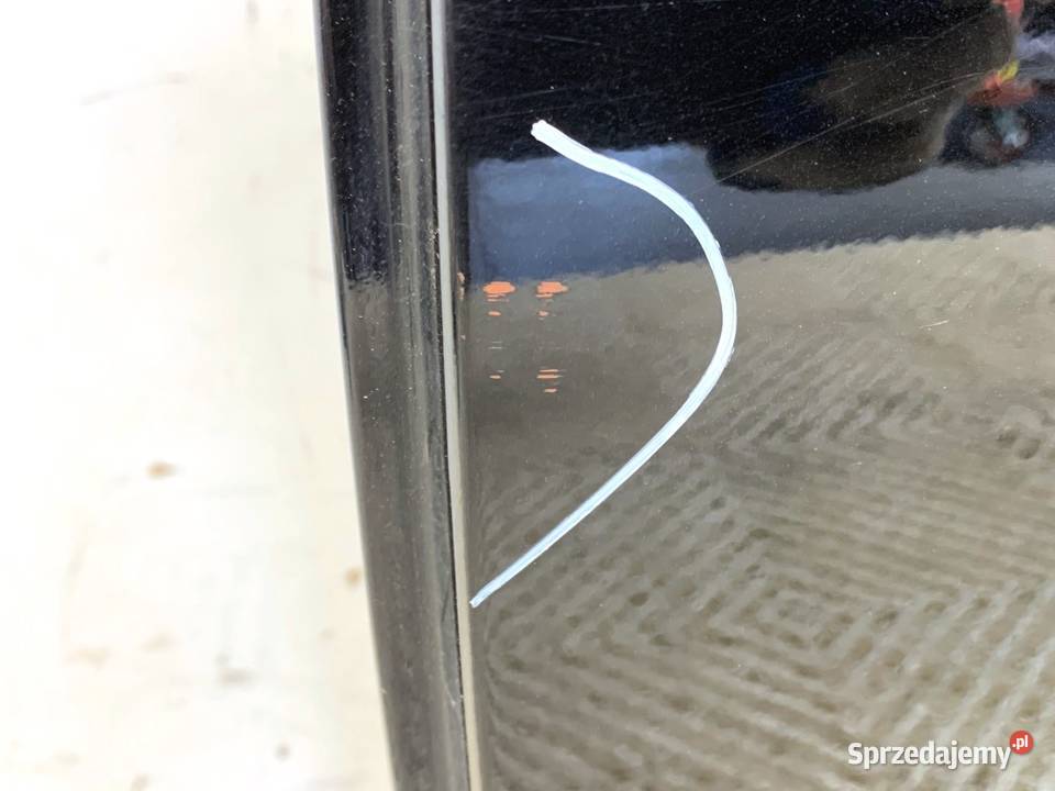 DRZWI LEWY TYŁ MERCEDES S204 Kombi 0714 Obsidian