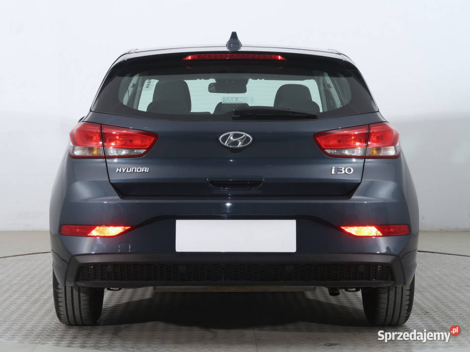 Hyundai i30 15 DPI benzyna Bielany Wrocławskie