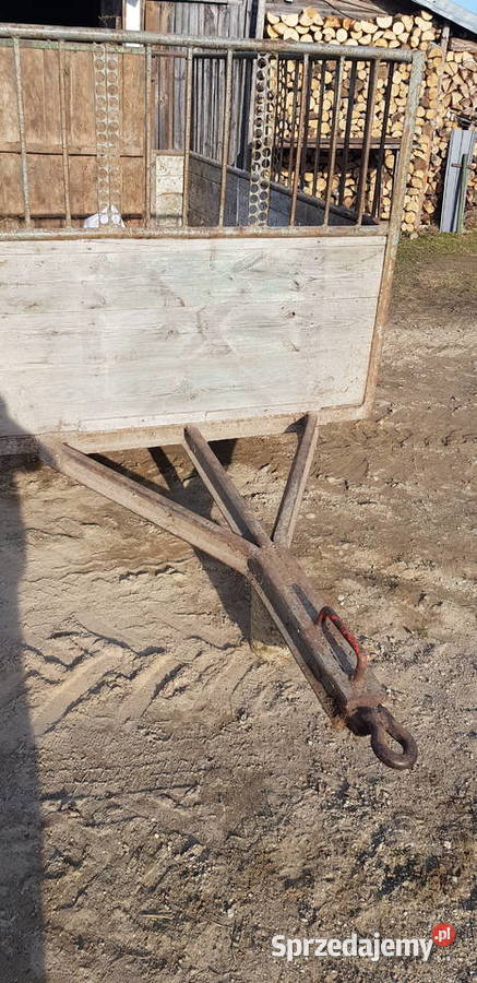 Przyczepa dwukółka do przewozu zwierząt Bobrowniki