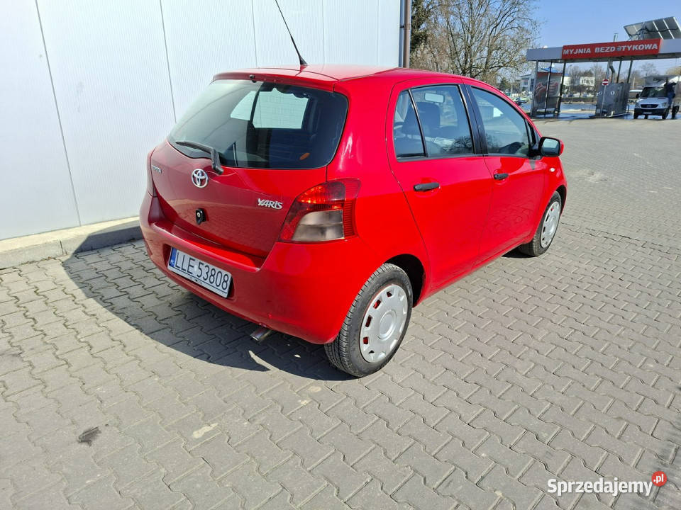 Toyota Yaris 13 benzyna na łańcuchu 5 drzwi Rok produkcji 2007 lubelskie Jacków