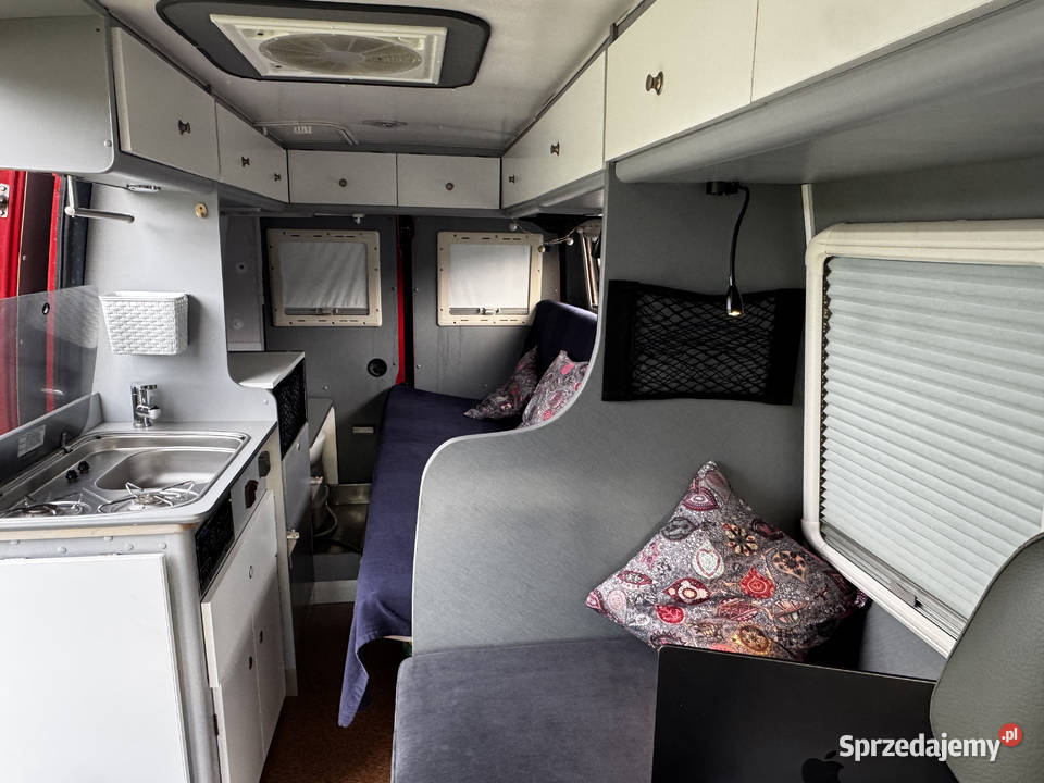 Kamper van bus Peugeot Boxer 25 L2H2 4 os duża Nowy Sącz