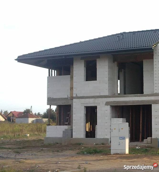 Sprzedam bliźniak Nieruchomości