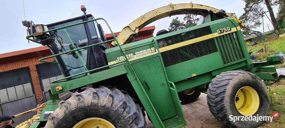 Sieczkarnia John Deere 6750