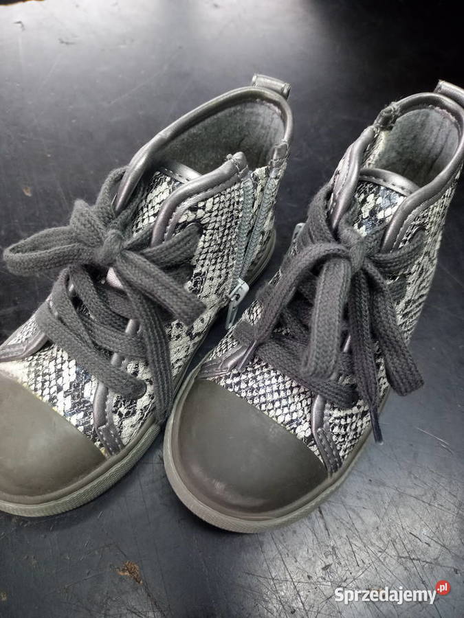 Buty chłopięce Chicco 26 Biłgoraj