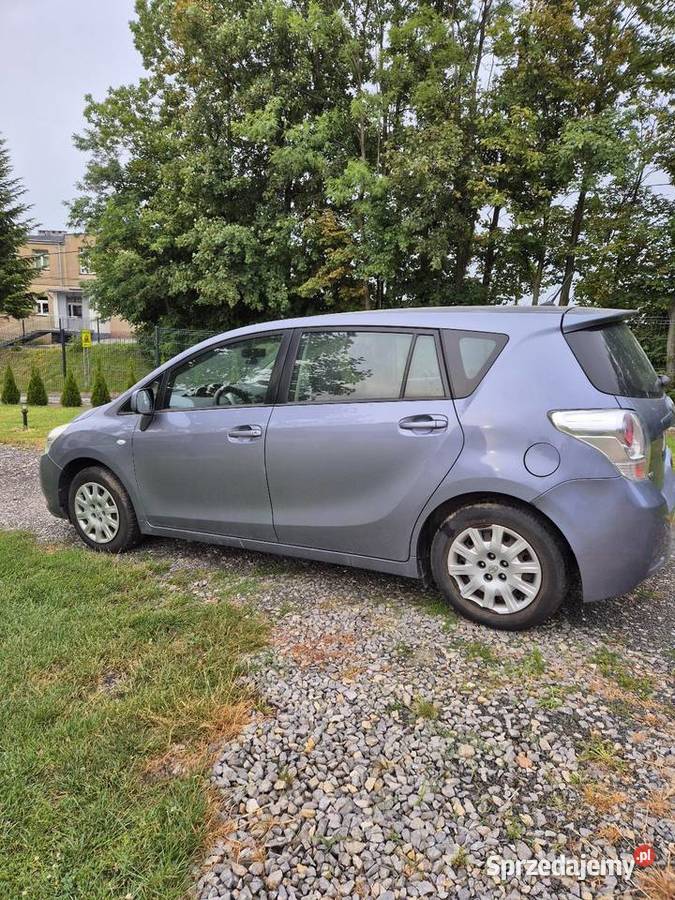 Toyota Verso 20 D4D 126 2010 Klimatyzacja centralny zamek Celiny