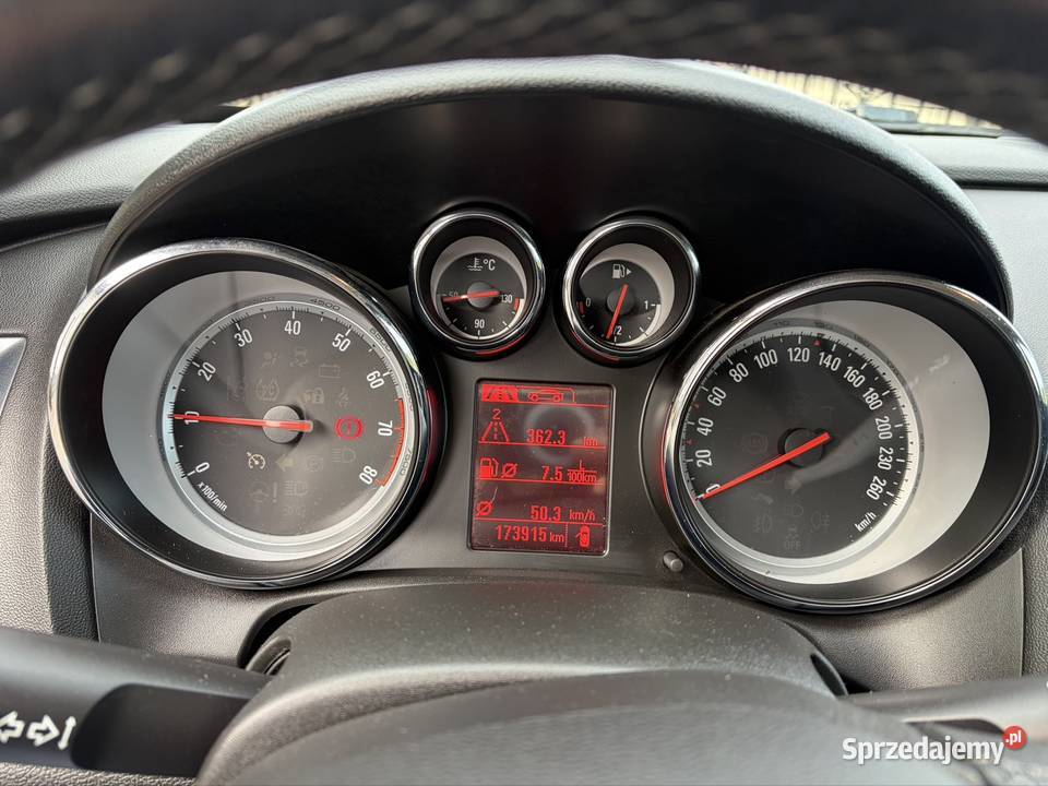 Opel Astra 14T HB Active radio Okuniew