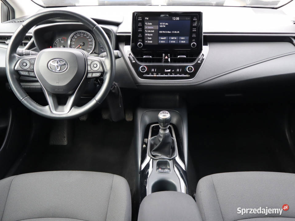 Toyota Corolla 15 VVTi wspomaganie kierownicy Katowice sprzedam