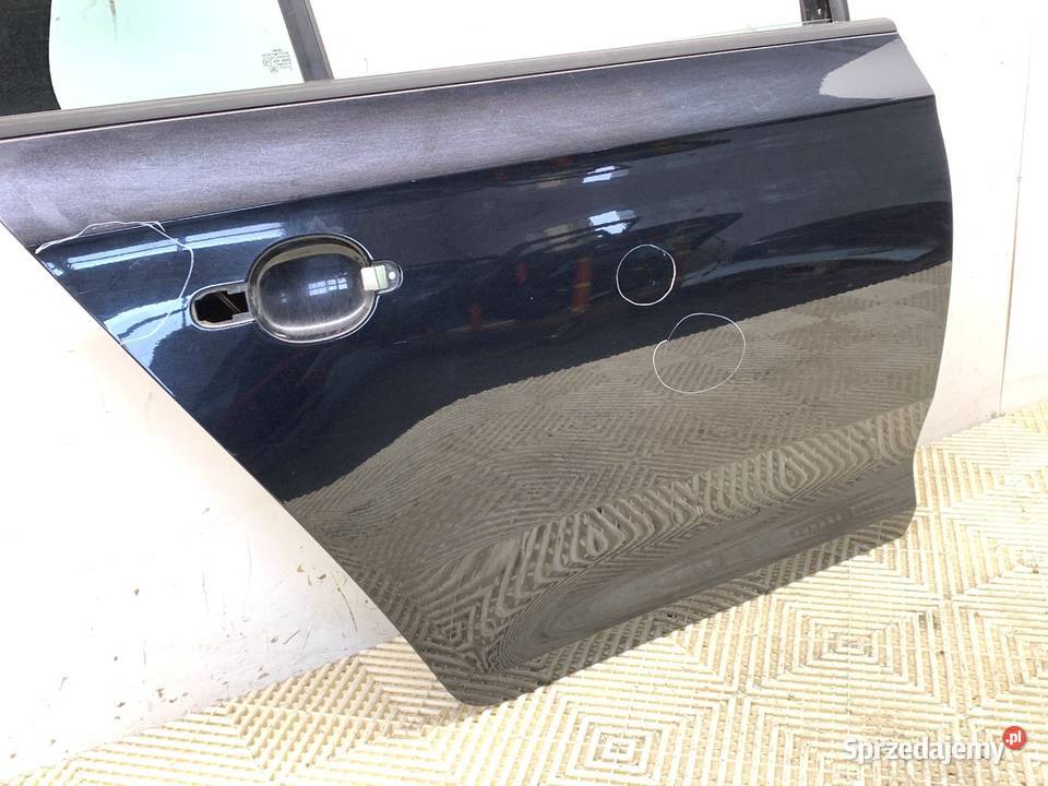 DRZWI PRAWY TYŁ SKODA RAPID Kombi