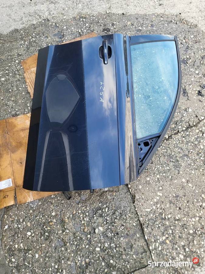 sprzedam drzwi audi a4 b8 Zdzieszowice