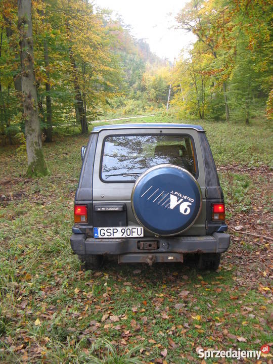 Mitsubishi Pajero1 V6 30 benzyna 4x44x2 reduktor 3000cm3