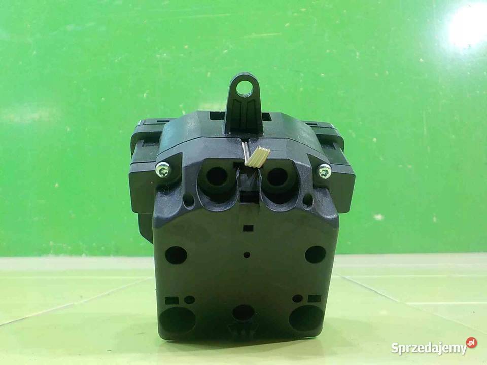 MERCEDES C W204 C204 13r 16 B COUPE 2D pokretlo Suków