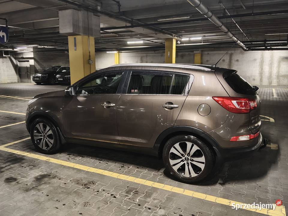 Kia sportage wersja wyposażenia L 16 136 Jarosław sprzedam