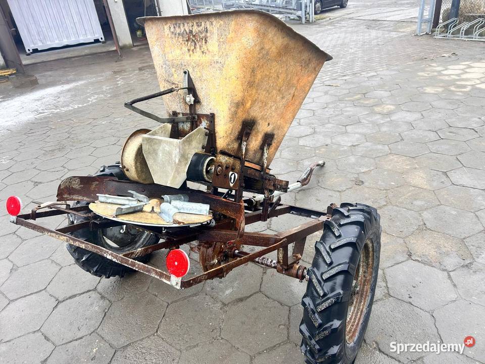 Rozsiewacz KOS Oryginał nieuszkodzony Radomsko