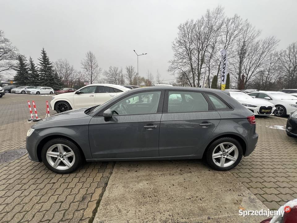 Audi A3 2019 4/5 Warszawa