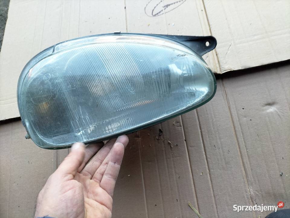 OPEL CORSA B LAMPA PRZÓD PRZEDNIA PRAWA osobowe Kamień-Kolonia