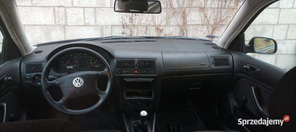 Sprzedam Uszkodzony manualna Motoryzacja mazowieckie Warka