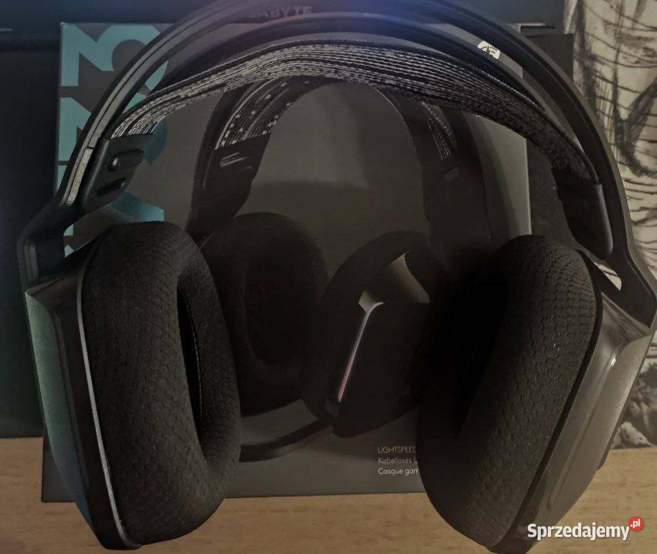 Słuchawki bezprzewodowe Logitech G733 gamingowe Lublin