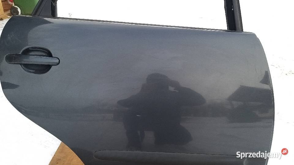 Drzwi Ibiza 6l lifcie przód lewy LS7Z Wadowice sprzedam