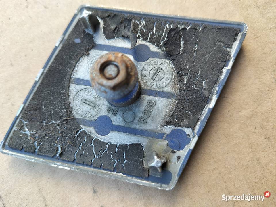 ZNACZEK EMBLEMAT NAPIS FIAT osobowe Kamień-Kolonia