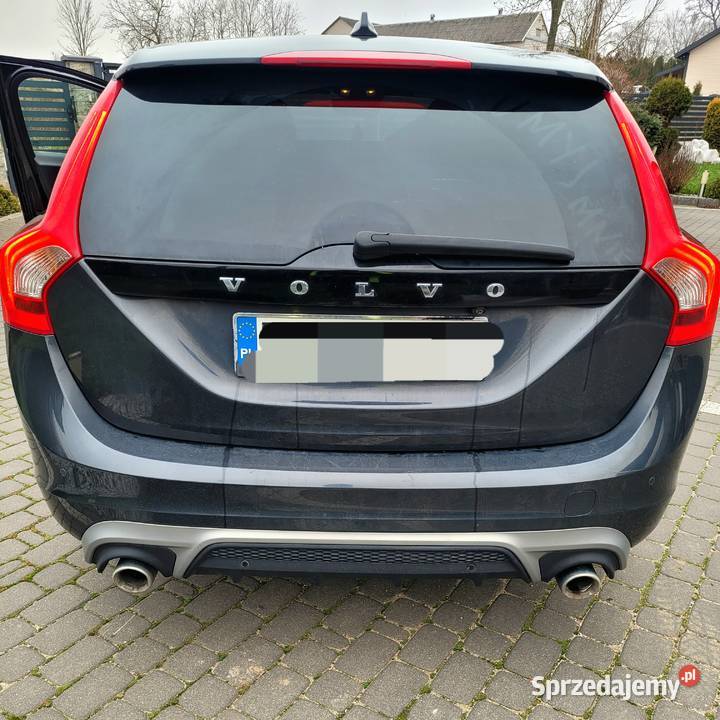 Volvo V60 2015r w wersji SUMMUM z pakietem 195000km podlaskie Sokoły