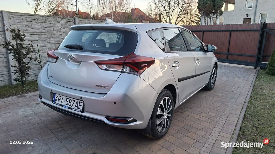 Toyota Auris II 14D4D 2015 Salon Polska 1364cm3 Karczew