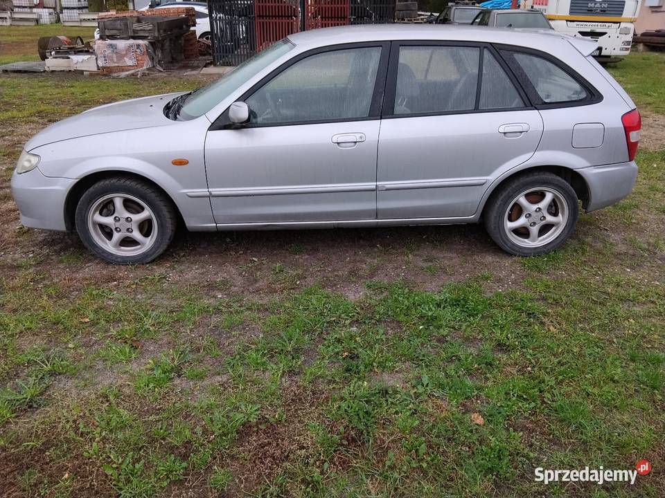 Mazda 323f BJ 15 16v2001 Stan blacharski W Zgierz sprzedam