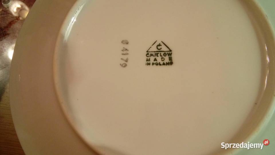 Talerzyki deserowe porcelanowe sygnowane Ćmielów Warszawa