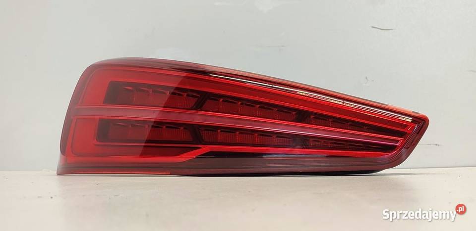 AUDI Q3 8U LAMPA LEWY TYŁ 8U0945093N sprzedam