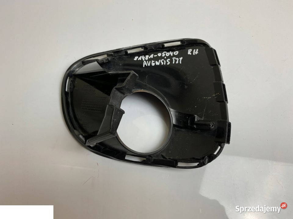 TOYOTA T29 T27 LIFT KRATKA RAMKA ZDERZAKA PRAWA Kozubszczyzna
